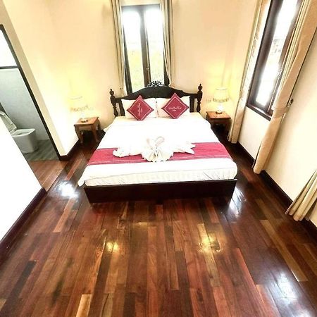 Villa Bouathong Hotels Luang Prabang Dış mekan fotoğraf