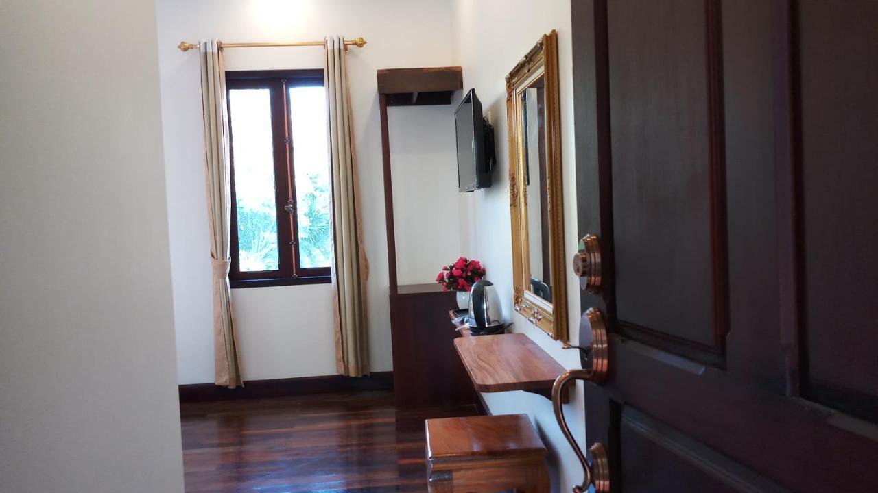Villa Bouathong Hotels Luang Prabang Dış mekan fotoğraf